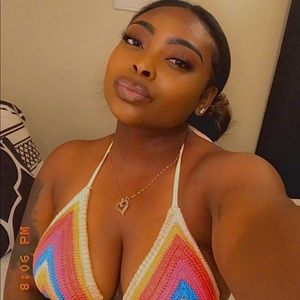 Meet your Posher, Breanna